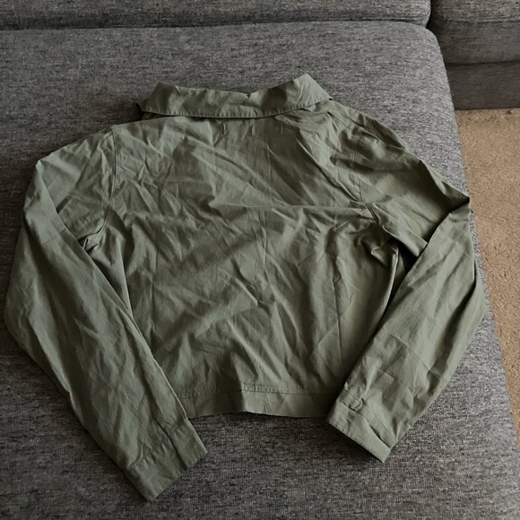 Jackson Rowe Cropped Boyfriend shirt - army green size small - Picture 6 of 6